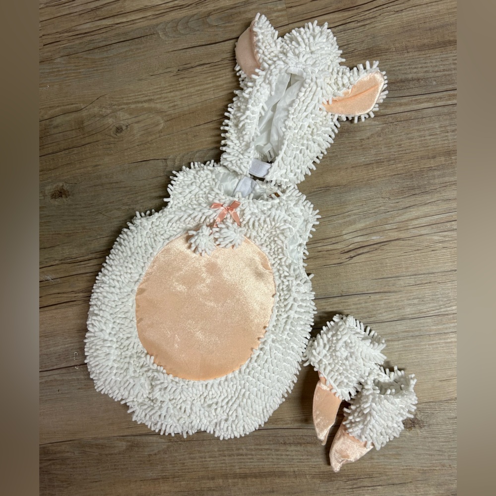 Lamb costume size 18 months/ 2T